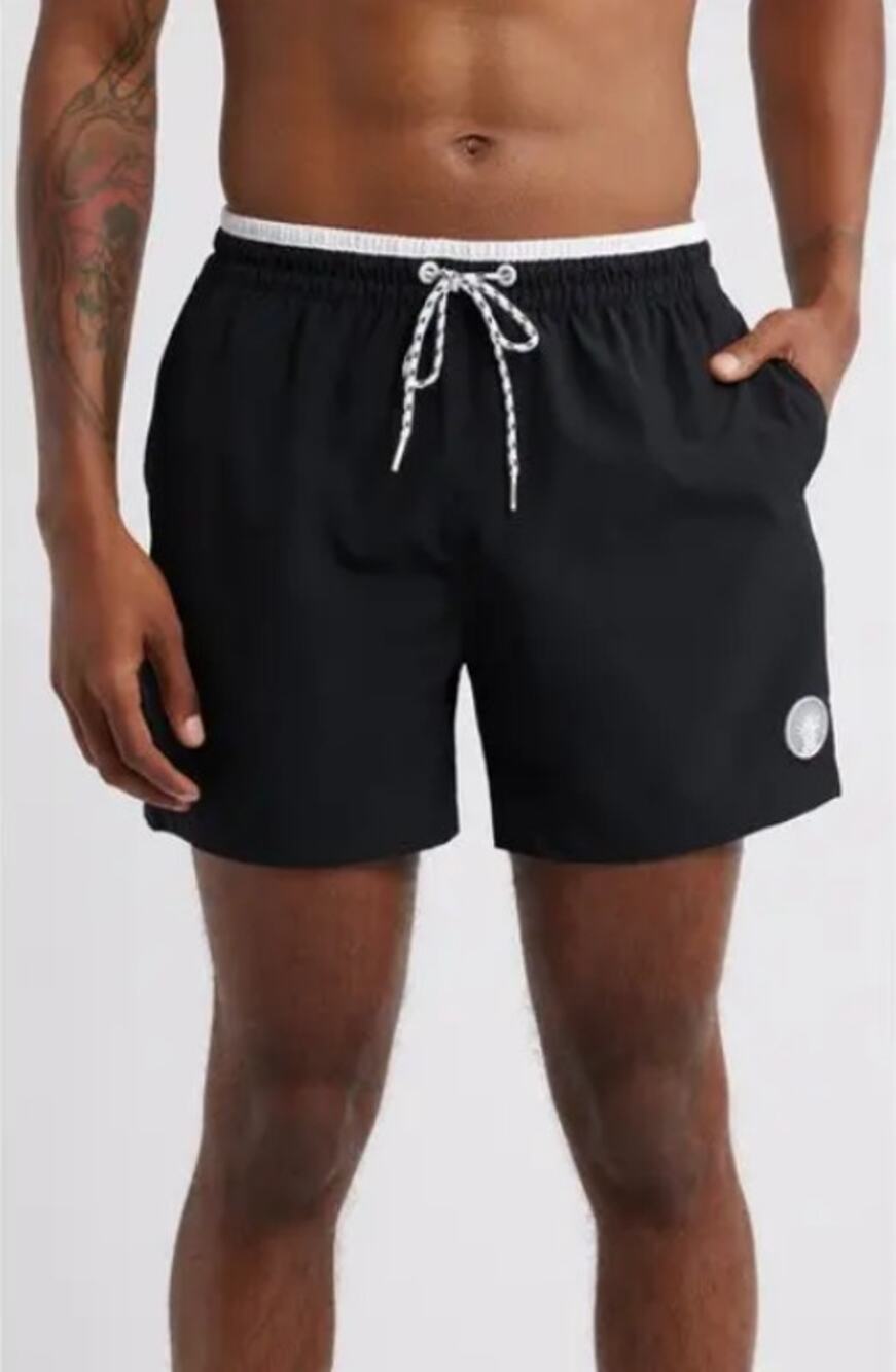 CHUBBIES Men's The Capes 5.5-inch Classic Swim Trunks Size Medium